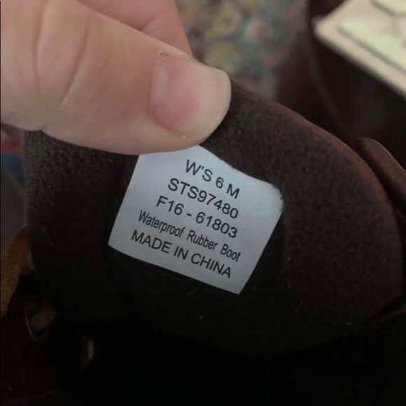 Sperry Duck Boots - Picture 2 of 4